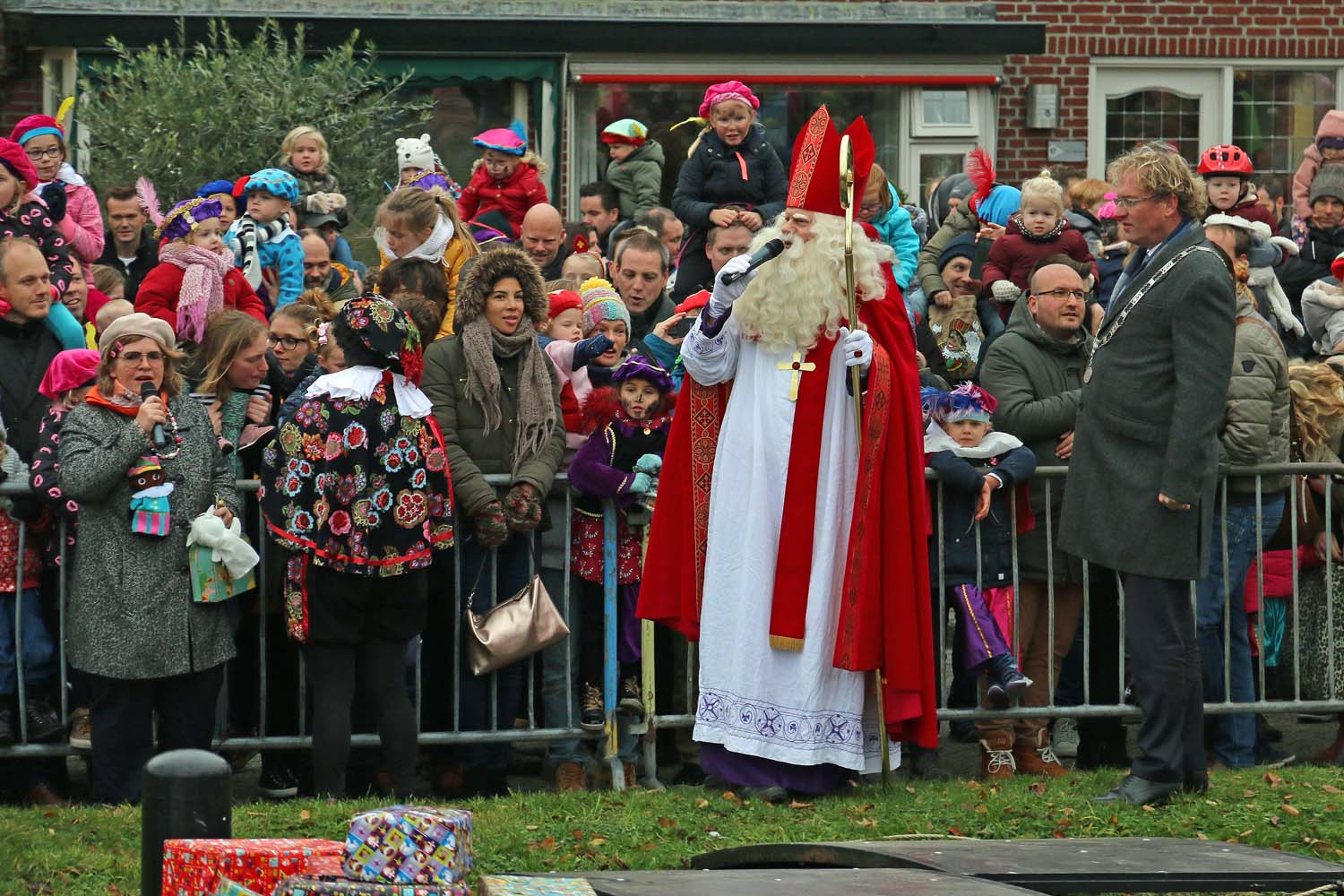 Sinterklaasintocht in Den Hoorn - 24 november 2018